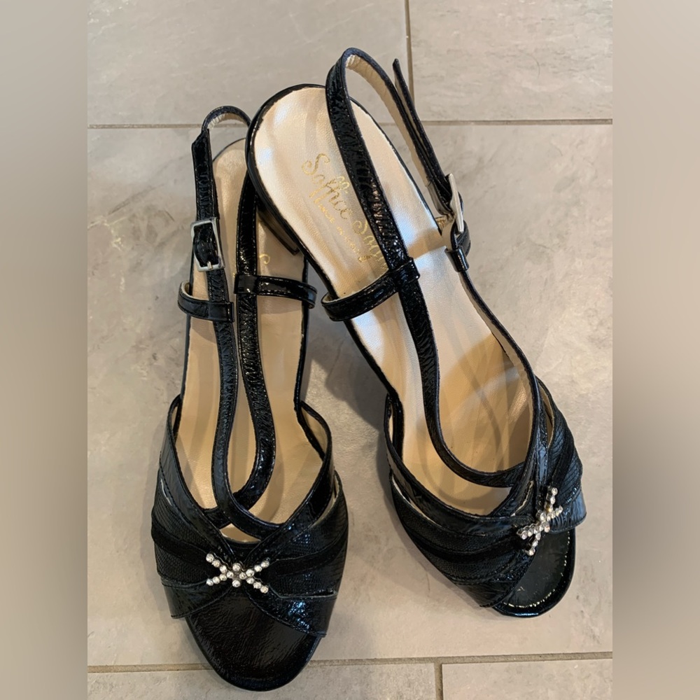 Black Dressy Sandals NWOB